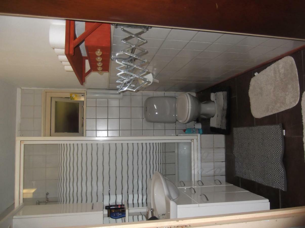 ברונסום Leuk Vakantiehuisje 6P מראה חיצוני תמונה