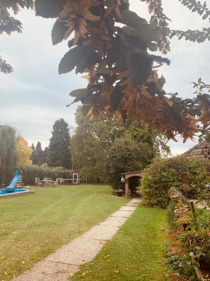 ברונסום Leuk Vakantiehuisje 6P מראה חיצוני תמונה